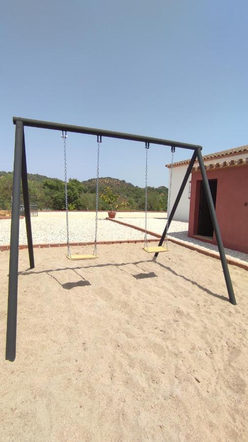 קזאיה דה לה סיירה Cortijo Rural Flor De Cazalla מראה חיצוני תמונה