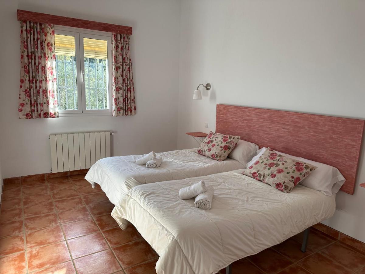 קזאיה דה לה סיירה Cortijo Rural Flor De Cazalla מראה חיצוני תמונה