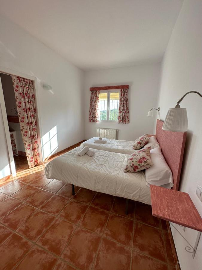 קזאיה דה לה סיירה Cortijo Rural Flor De Cazalla מראה חיצוני תמונה